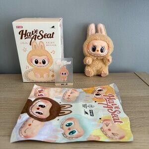 POPMART Have a seat Labubu “Baba”